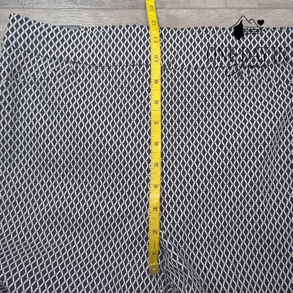 Rafaella Stretch Capri Pants Size 10 - Picture 4 of 6
